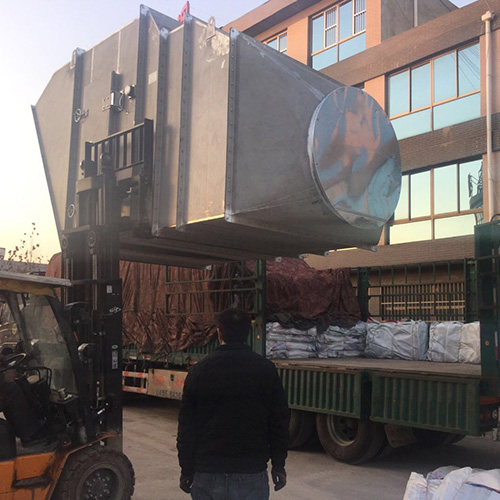 不鏽鋼初（chū）效、中效過濾（lǜ）箱--大型過濾箱