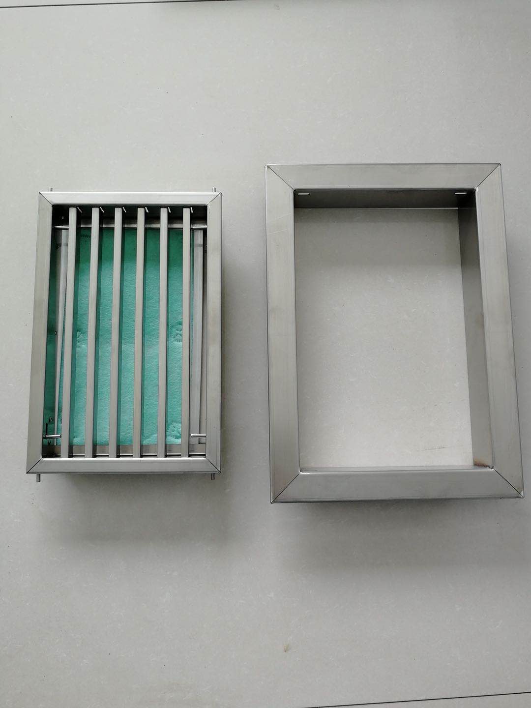 不鏽鋼門鉸型風（fēng）口帶過濾（lǜ）器